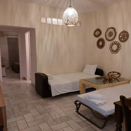 Fiosal 1 Skiathos Town
